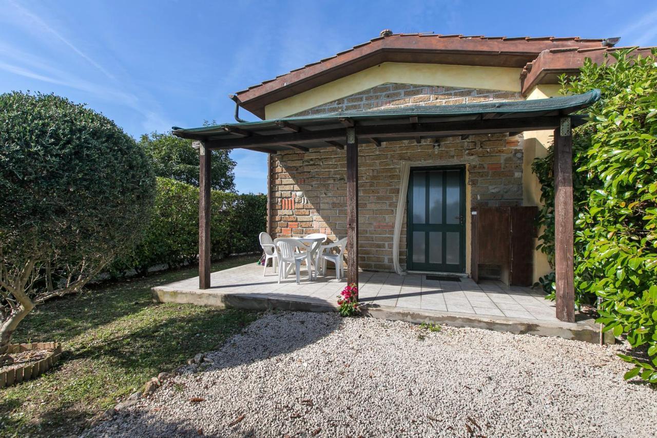 Agriturismo Torre Flavia Ладисполи Екстериор снимка